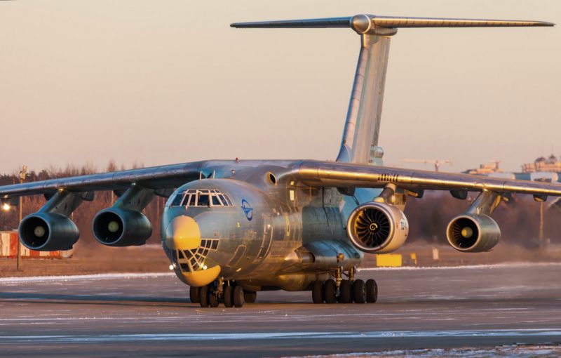 Il-76LL